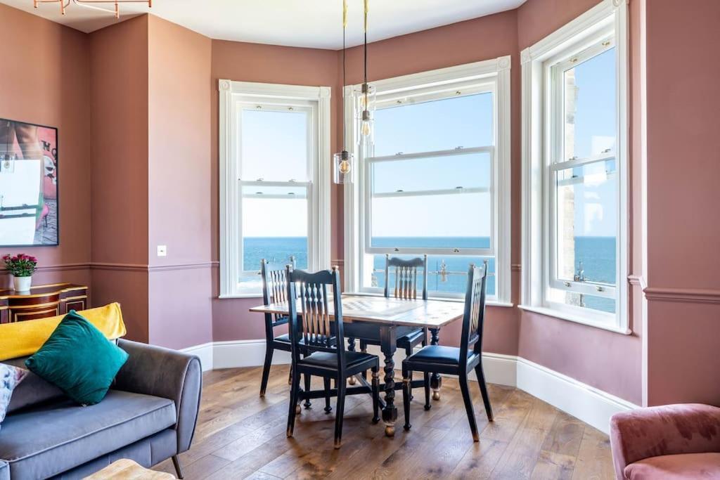 Stylish Beachfront Apartment, Sweeping Ocean Views And Luxury Touches Herne Bay Exterior foto